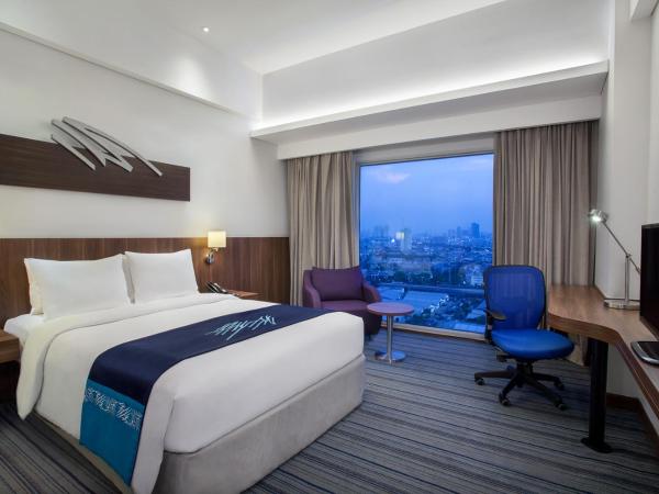 Holiday Inn Express Jakarta Pluit Citygate, an IHG Hotel : photo 1 de la chambre chambre standard lit queen-size