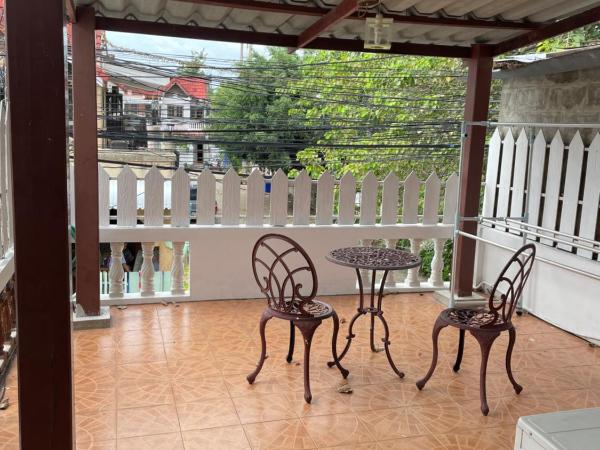 TG2 - Tientong Guesthouse 2 : photo 3 de la chambre chambre double deluxe avec balcon