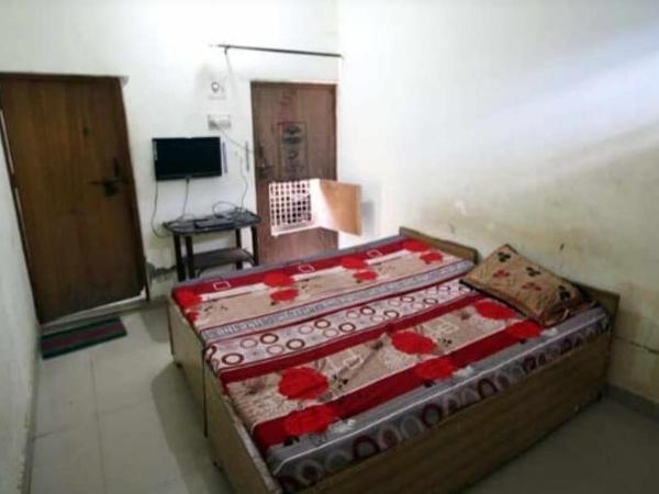 New Agra Guest House By WB Inn : photo 1 de la chambre chambre double deluxe