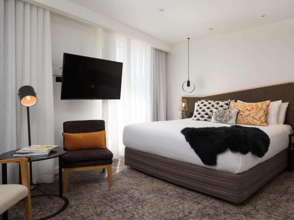 QT Wellington : photo 6 de la chambre chambre lit king-size qt harbour view