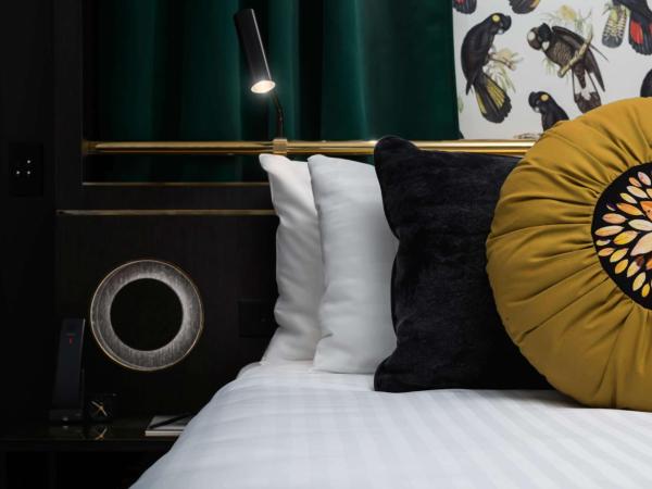 QT Perth : photo 2 de la chambre chambre lit king-size de luxe