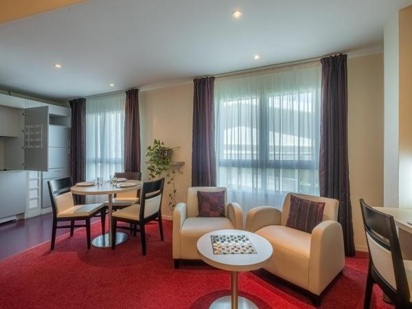 The Originals City, Hôtel Les Thermes de l'Avenue, Dax : photo 4 de la chambre studio