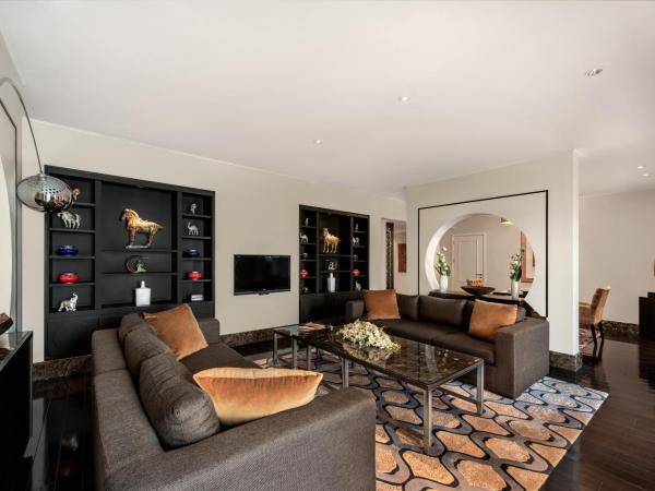 Oaks Ibn Battuta Gate Dubai : photo 3 de la chambre two-bedroom royal suite with free shuttle bus to public beach