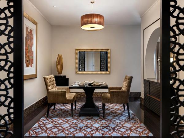 Oaks Ibn Battuta Gate Dubai : photo 10 de la chambre two-bedroom royal suite with free shuttle bus to public beach