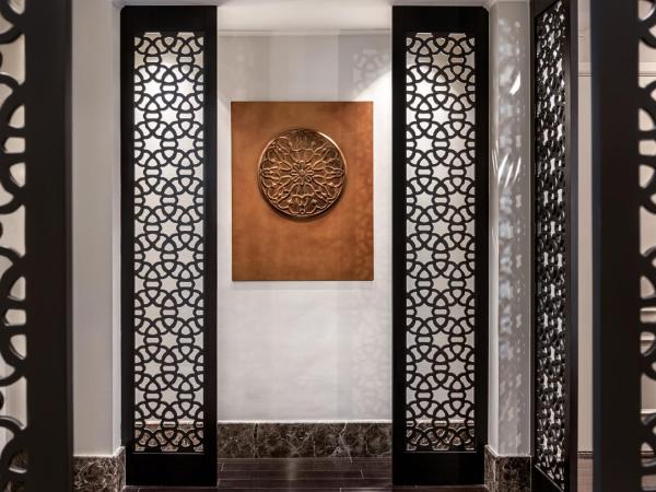 Oaks Ibn Battuta Gate Dubai : photo 5 de la chambre two-bedroom royal suite with free shuttle bus to public beach