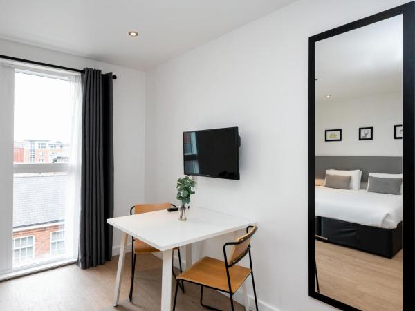 Staycity Aparthotels Birmingham Jewellery Quarter : photo 7 de la chambre studio - accessible aux personnes à mobilité réduite