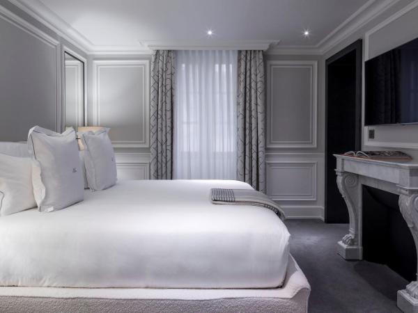 J.K. Place Paris : photo 4 de la chambre chambre double ou lits jumeaux supérieure