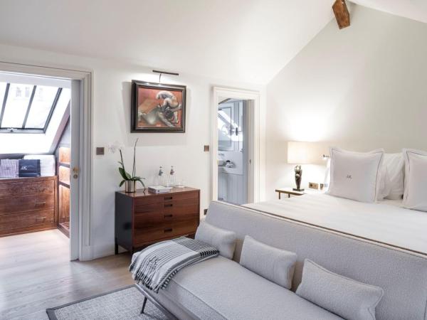 J.K. Place Paris : photo 6 de la chambre chambre deluxe double ou lits jumeaux