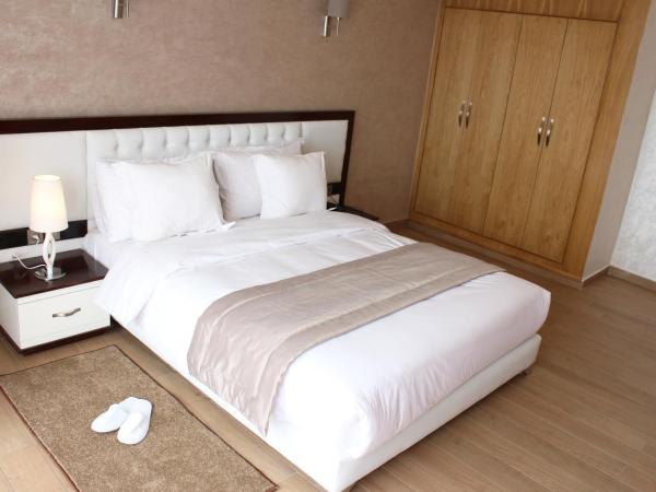 Hotel Club Almoggar Garden Beach : photo 6 de la chambre suite deluxe - vue sur mer