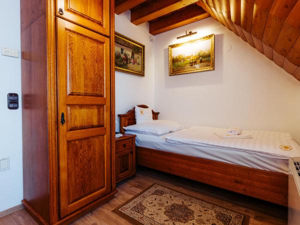 Kulacs Csarda Panzio : photo 3 de la chambre chambre familiale standard