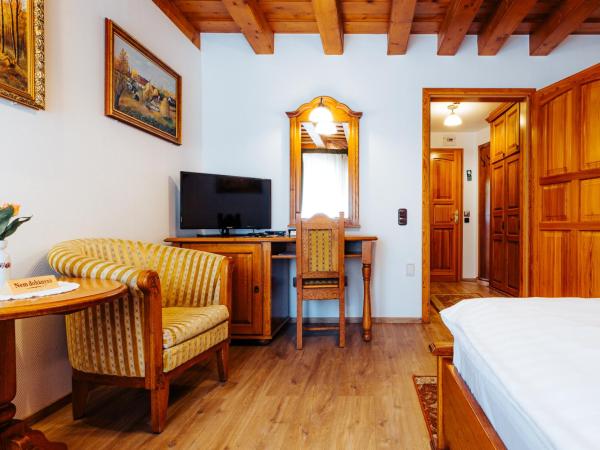Kulacs Csarda Panzio : photo 3 de la chambre chambre double ou lits jumeaux