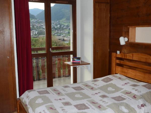 Gîte Châtel : photo 1 de la chambre chambre double standard