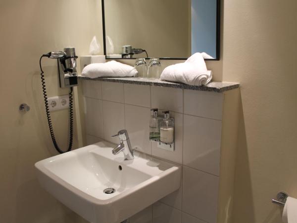 Mondrian Suites Berlin am Checkpoint Charlie : photo 7 de la chambre appartement premium