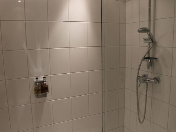 Mondrian Suites Berlin am Checkpoint Charlie : photo 5 de la chambre appartement deluxe