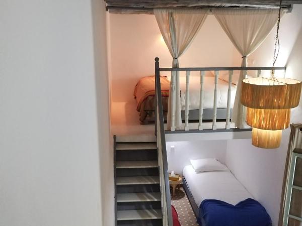 RIAD MAROSKO : photo 7 de la chambre chambre familiale avec salle de bains