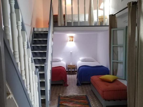 RIAD MAROSKO : photo 1 de la chambre chambre familiale avec salle de bains