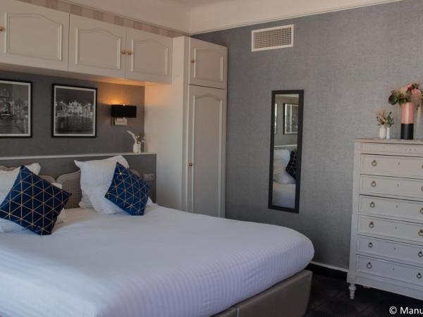 Grand Hotel De La Reine - Place Stanislas : photo 4 de la chambre chambre double supérieure - vue latérale sur rue