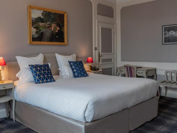 Grand Hotel De La Reine - Place Stanislas : photo 3 de la chambre chambre double royale - vue sur place stanislas
