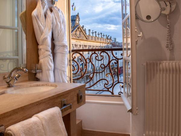 Grand Hotel De La Reine - Place Stanislas : photo 5 de la chambre appartement royal - vue sur place stanislas