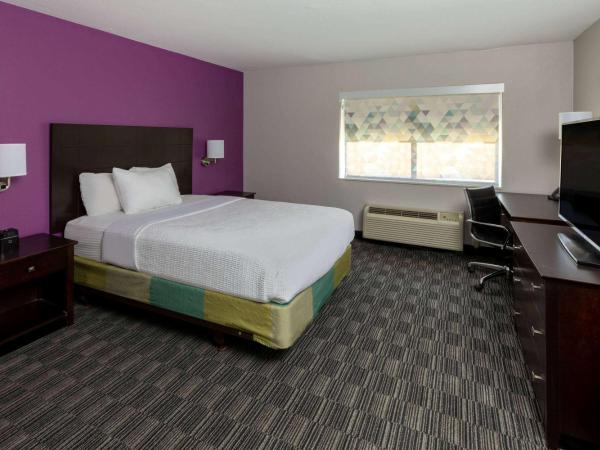 La Quinta by Wyndham Houston NW Brookhollow : photo 1 de la chambre chambre double - accessible aux personnes à mobilité réduite 