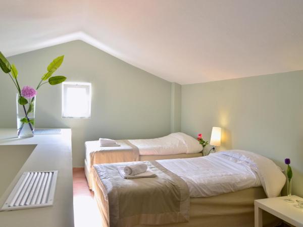Ellopia Point Hotel : photo 2 de la chambre suite