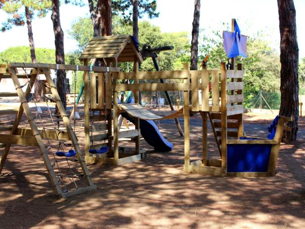 Résidence Tramariccia : photo 9 de la chambre bungalow (2 adultes + 1 enfant)