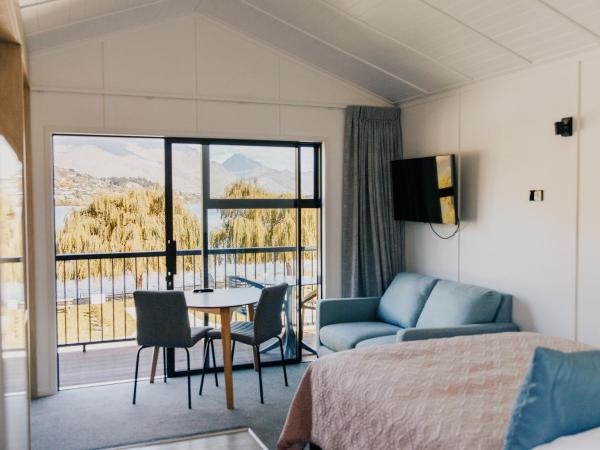 Driftaway Queenstown : photo 4 de la chambre studio avec vue sur lac