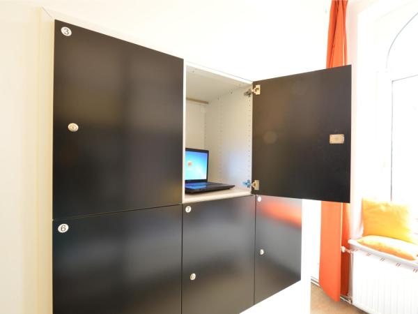 Townside Hostel Bremen : photo 1 de la chambre lit dans dortoir mixte de 8 lits 