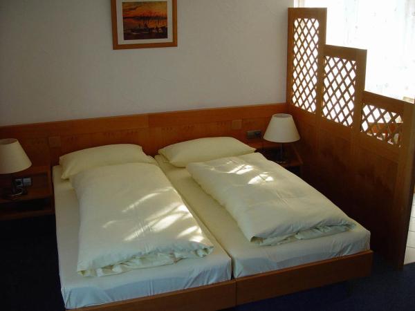 Gasthof zur Sonne : photo 3 de la chambre appartement