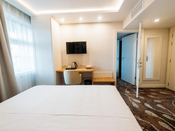 Lábasház Debrecen : photo 9 de la chambre chambre lit king-size