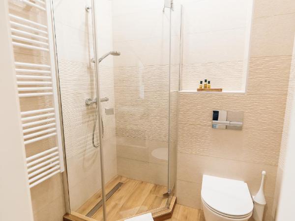 Lábasház Debrecen : photo 4 de la chambre chambre lit king-size