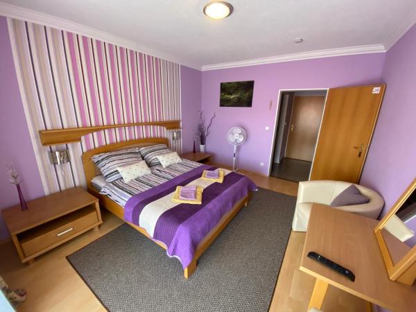 Villa Lux : photo 3 de la chambre chambre double avec balcon