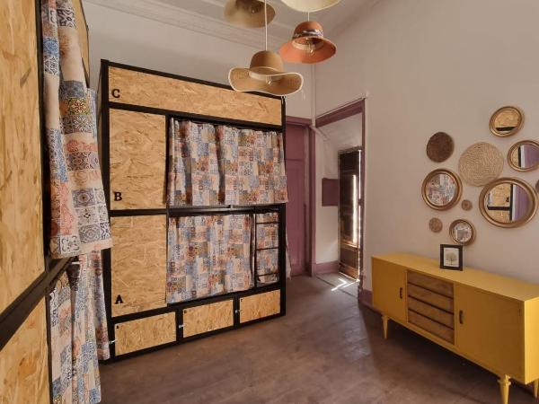 St. António 49 : photo 4 de la chambre lit dans dortoir féminin de 9 lits