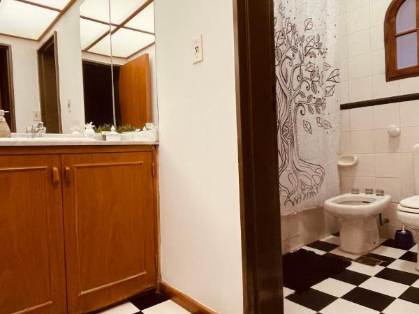 Blue Sky Mendoza : photo 2 de la chambre chambre double - vue sur piscine