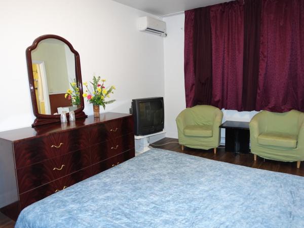 Motel Pierre : photo 8 de la chambre chambre lit queen-size