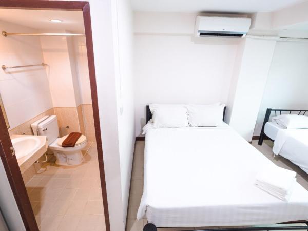 Don Muang Hotel : photo 6 de la chambre chambre familiale (5 adultes)