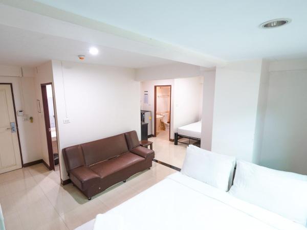 Don Muang Hotel : photo 4 de la chambre chambre familiale (5 adultes)