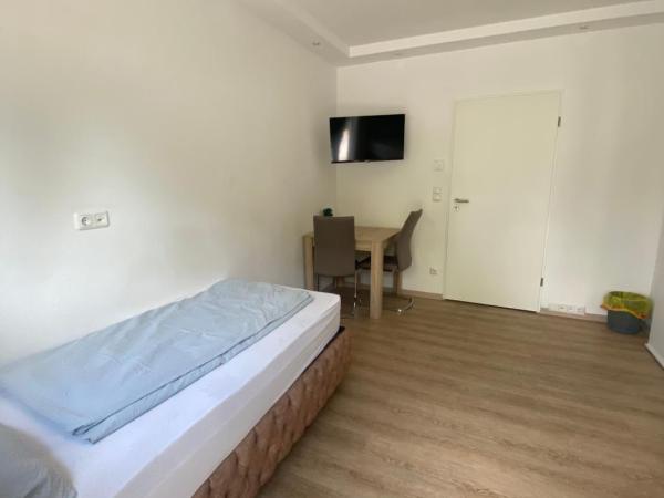 AT-Rooms : photo 4 de la chambre chambre lits jumeaux