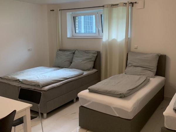 AT-Rooms : photo 2 de la chambre chambre triple