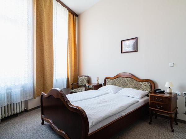 Hotel Polonia : photo 10 de la chambre chambre double