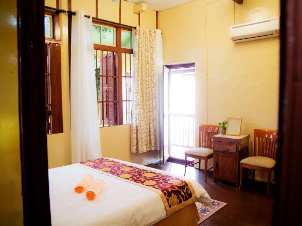 Vintage House : photo 3 de la chambre chambre double avec salle de bains commune