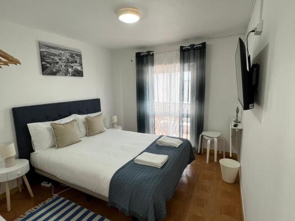 Residencial Mira-Mar : photo 5 de la chambre chambre double avec balcon