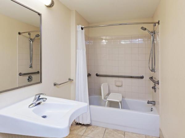 Staybridge Suites San Antonio Downtown Convention Center, an IHG Hotel : photo 3 de la chambre chambre lit queen-size - accessible aux personnes à mobilité réduite/malentendantes - non-fumeurs 
