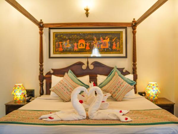 The Amar Mahal by Trulyy : photo 2 de la chambre suite