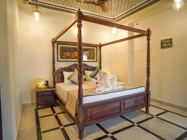 The Amar Mahal by Trulyy : photo 3 de la chambre suite