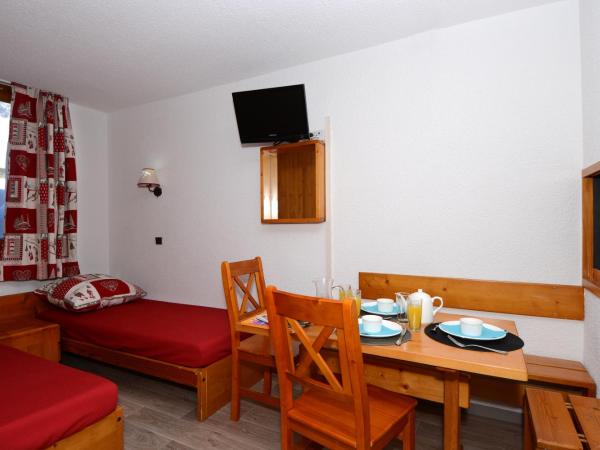 Résidence Odalys Le Hameau du Mottaret : photo 3 de la chambre studio