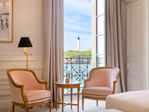 Hôtel du Palais Biarritz, in The Unbound Collection by Hyatt : photo 4 de la chambre chambre lit king-size classique - vue sur plage