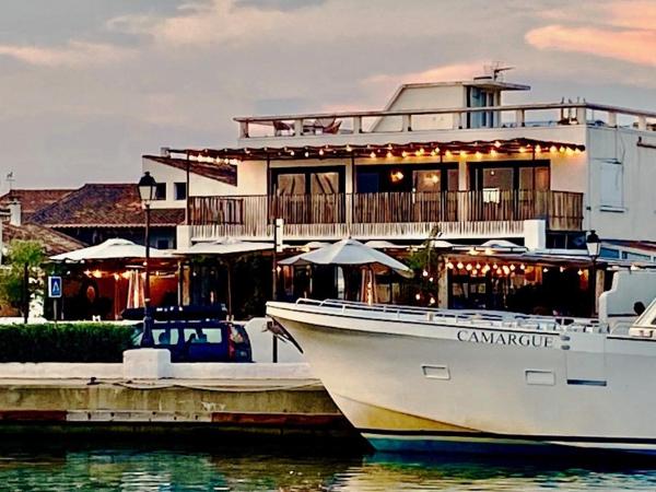 Les Vagues : photo 2 de la chambre chambre double deluxe - vue sur mer