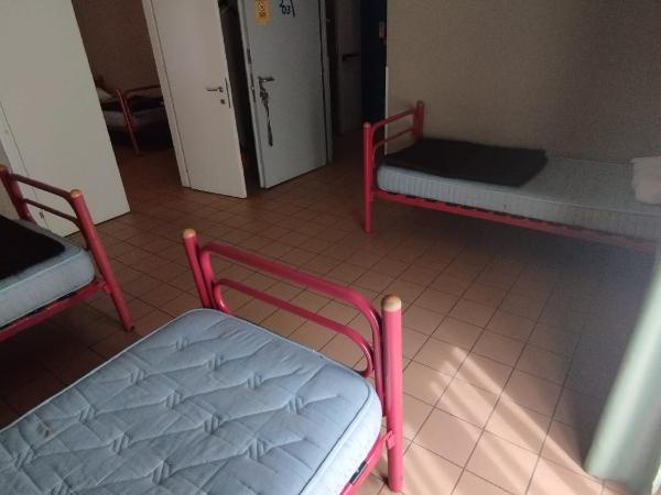 Ostello Torino : photo 3 de la chambre lit dans dortoir mixte de 6 lits