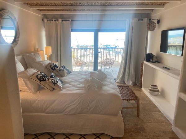 Les Vagues : photo 9 de la chambre chambre double deluxe - vue sur mer